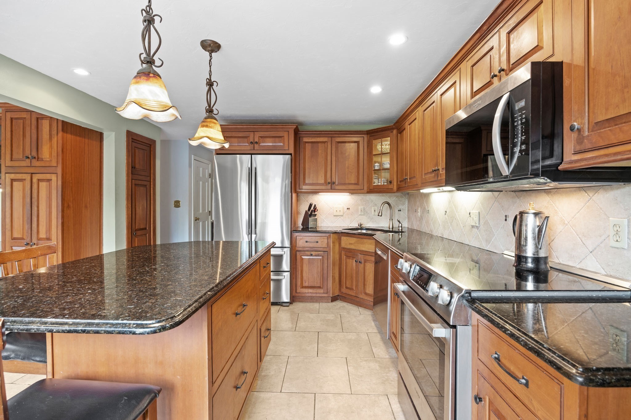 9 Hill Dale Rd Property Photo 5