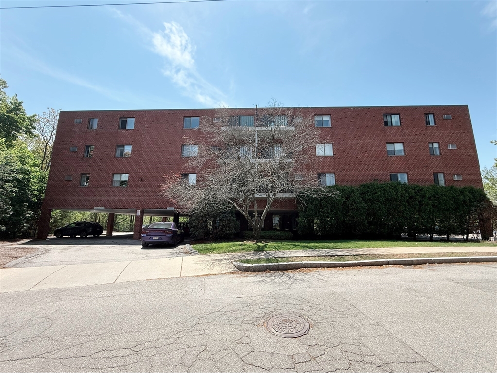 209 Riverview Ave # 29 Property Photo 1
