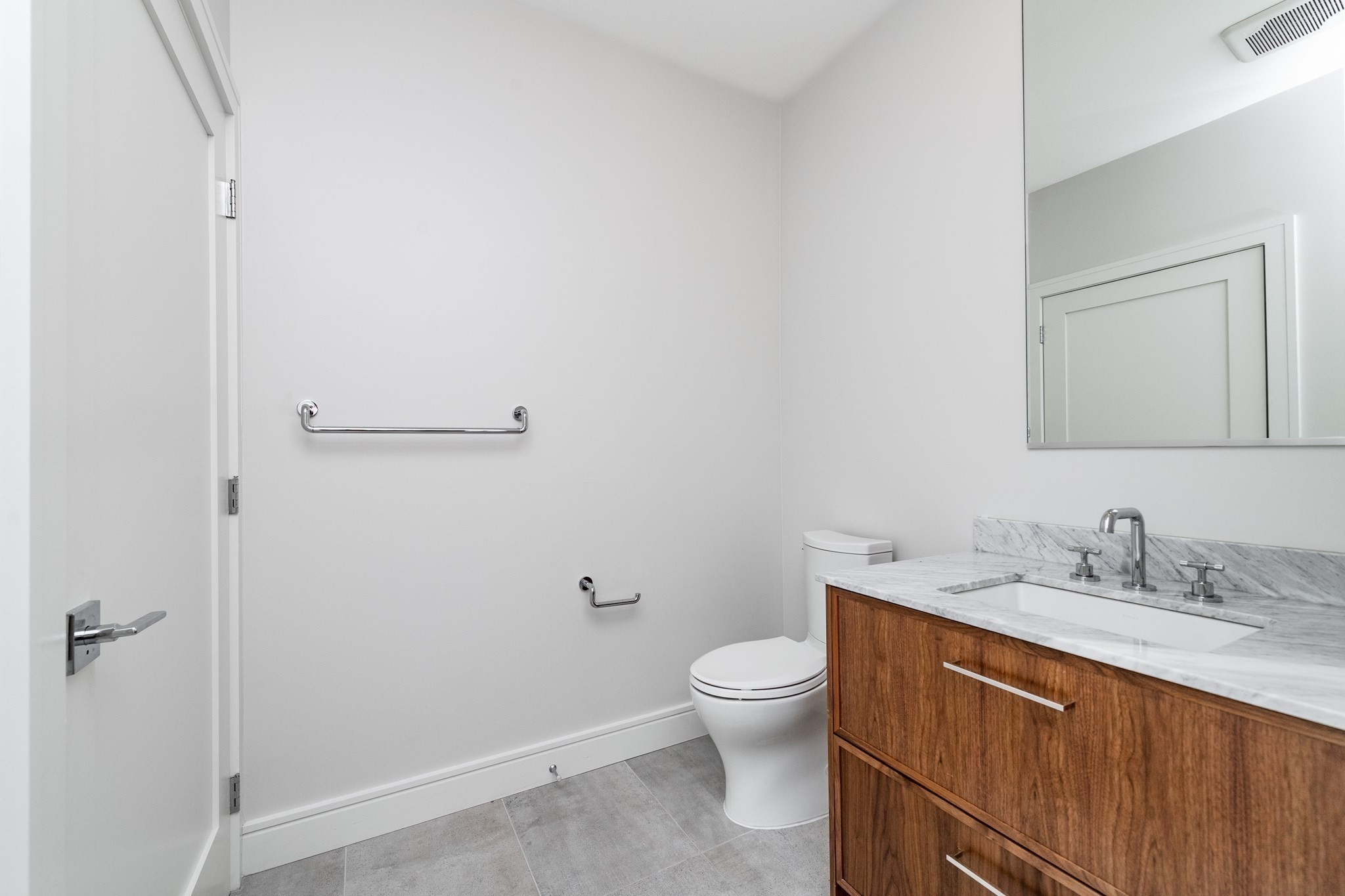 99 Sumner St # 413 Property Photo 8