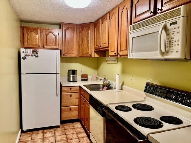 41 Leonard Rd # 41 Property Photo 3