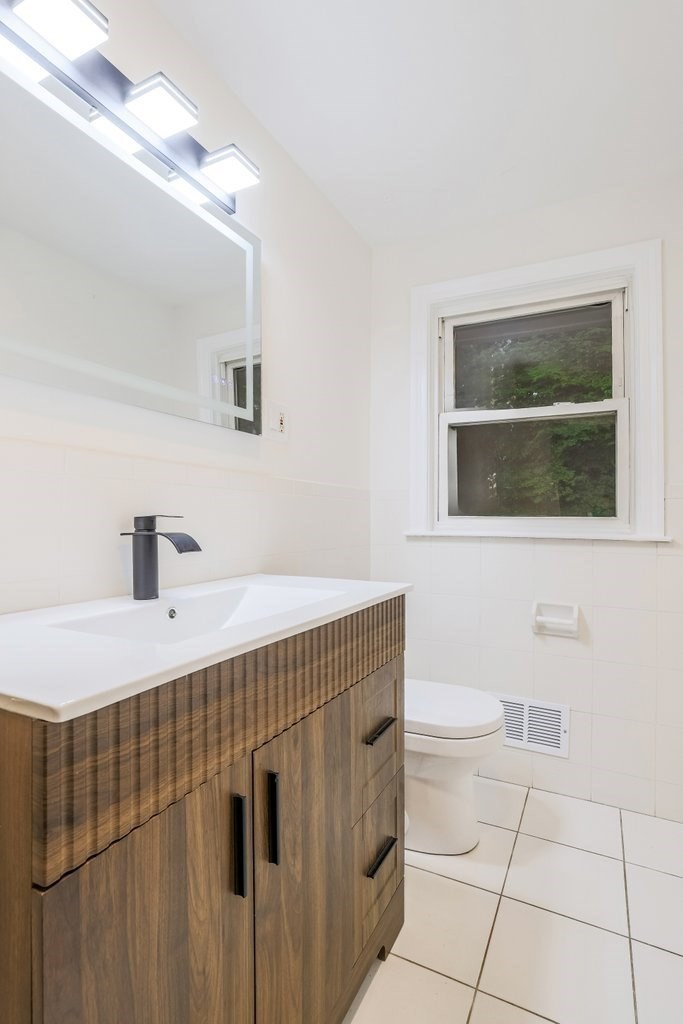 15 Bosworth Rd Property Photo 13