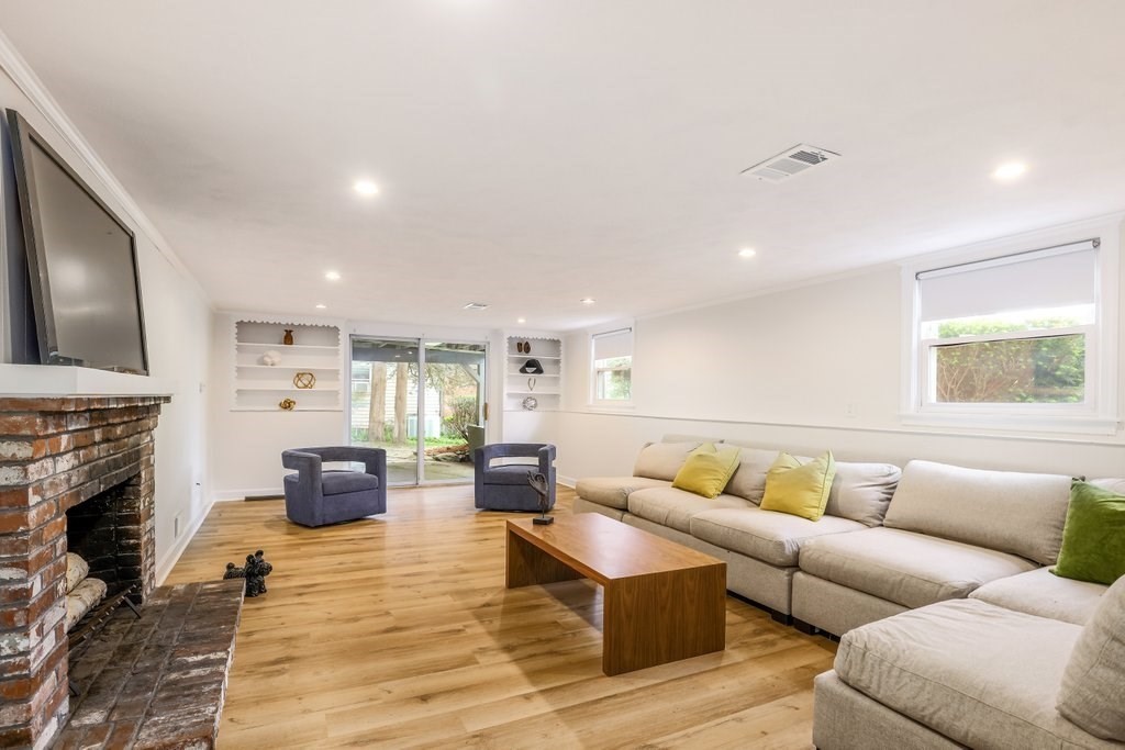 15 Bosworth Rd Property Photo 15