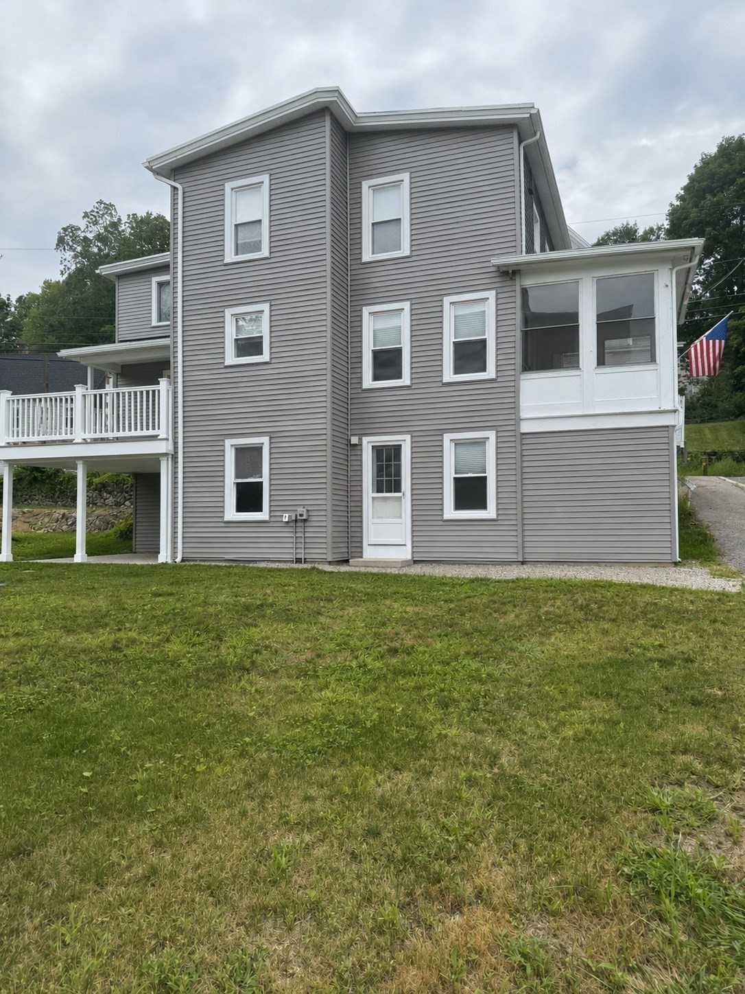 34 Lincoln Street Property Photo 1
