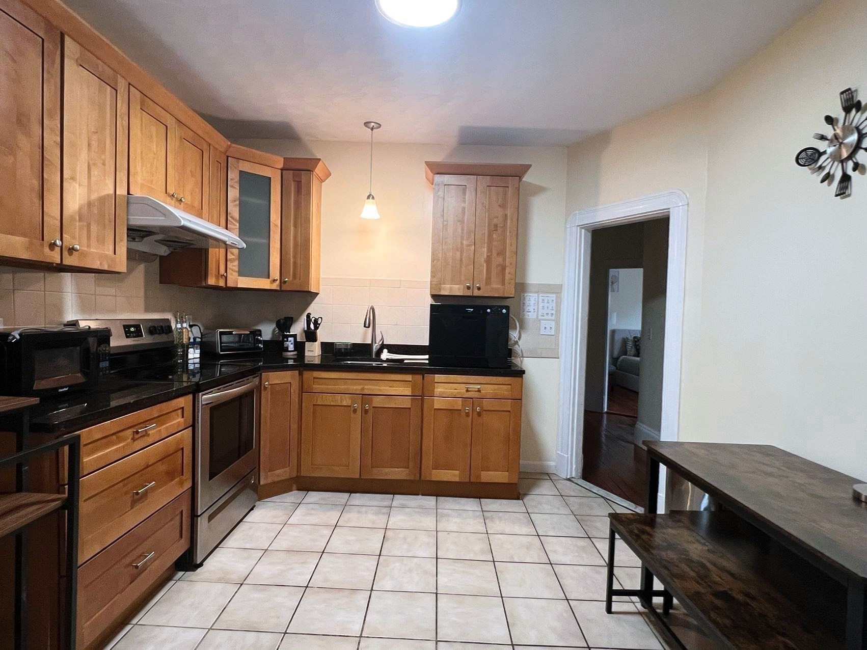 2 Aldie St # 1 Property Photo 14