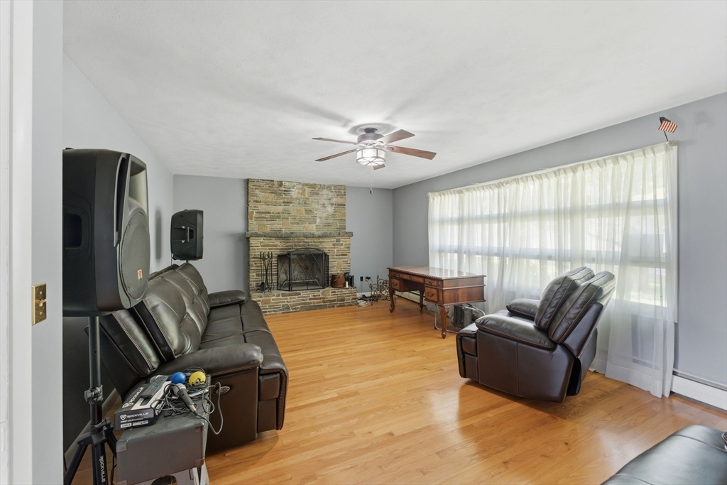 796 Hampton Rd Property Photo 7