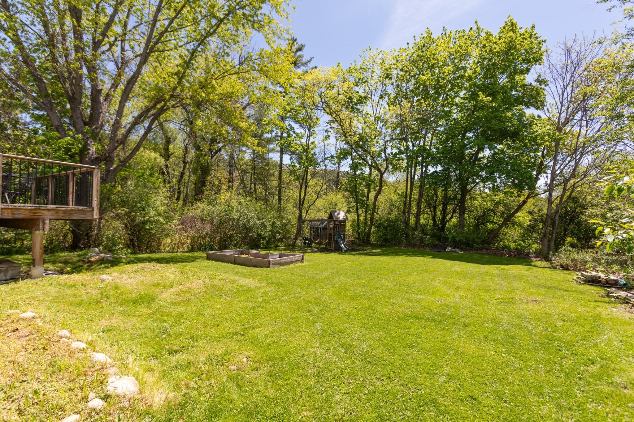 54 Charles St Property Photo 4