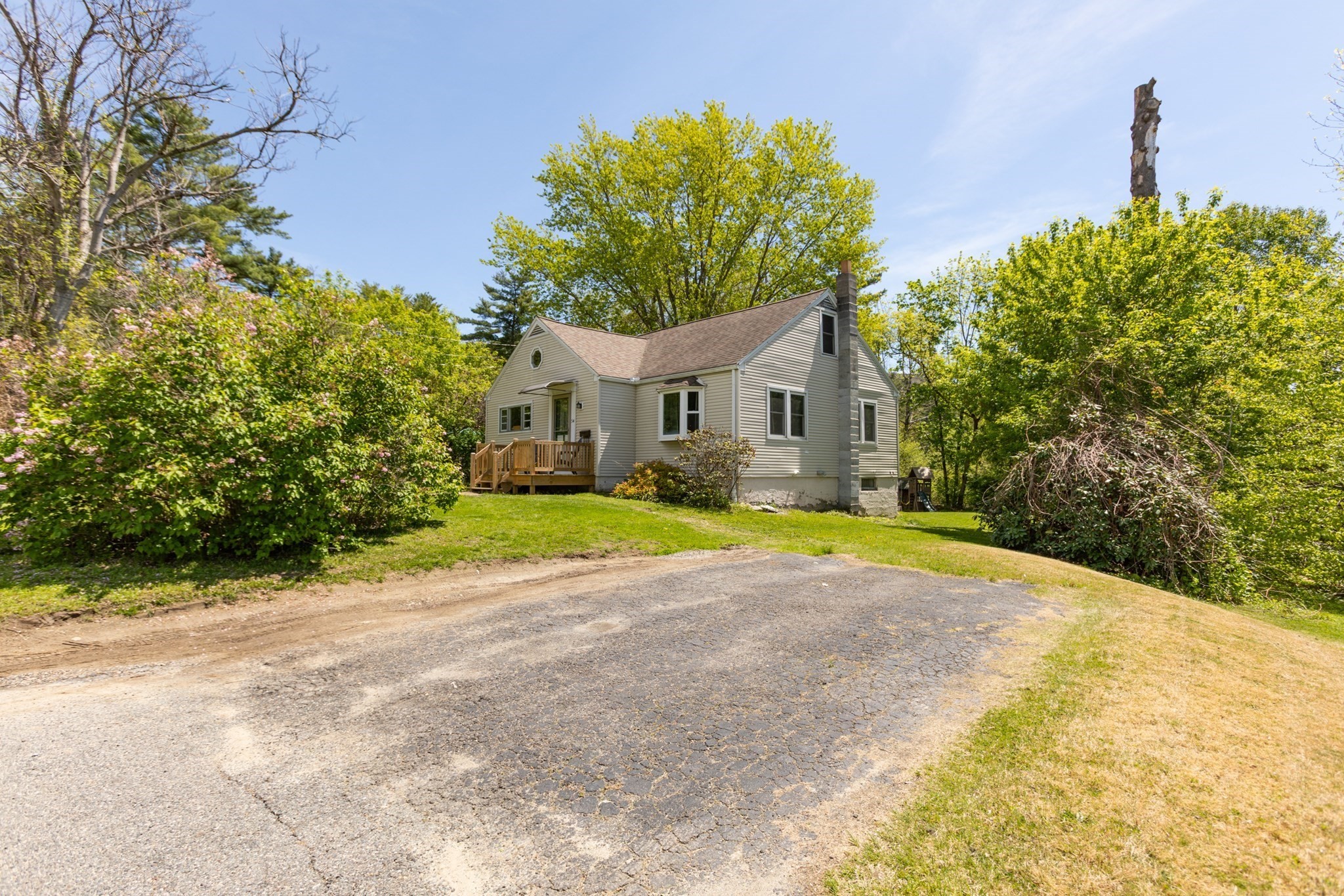 54 Charles St Property Photo 9
