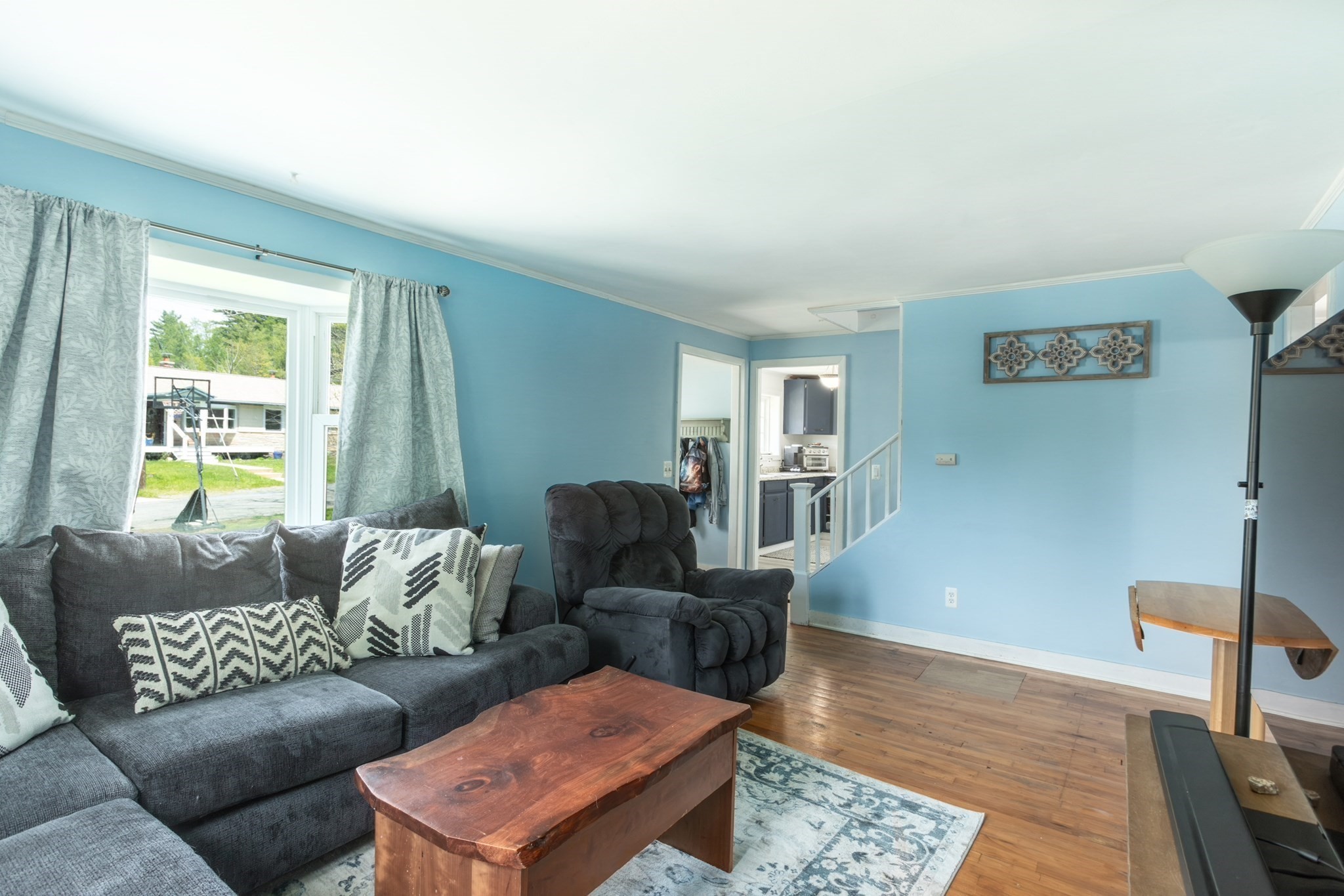 54 Charles St Property Photo 14