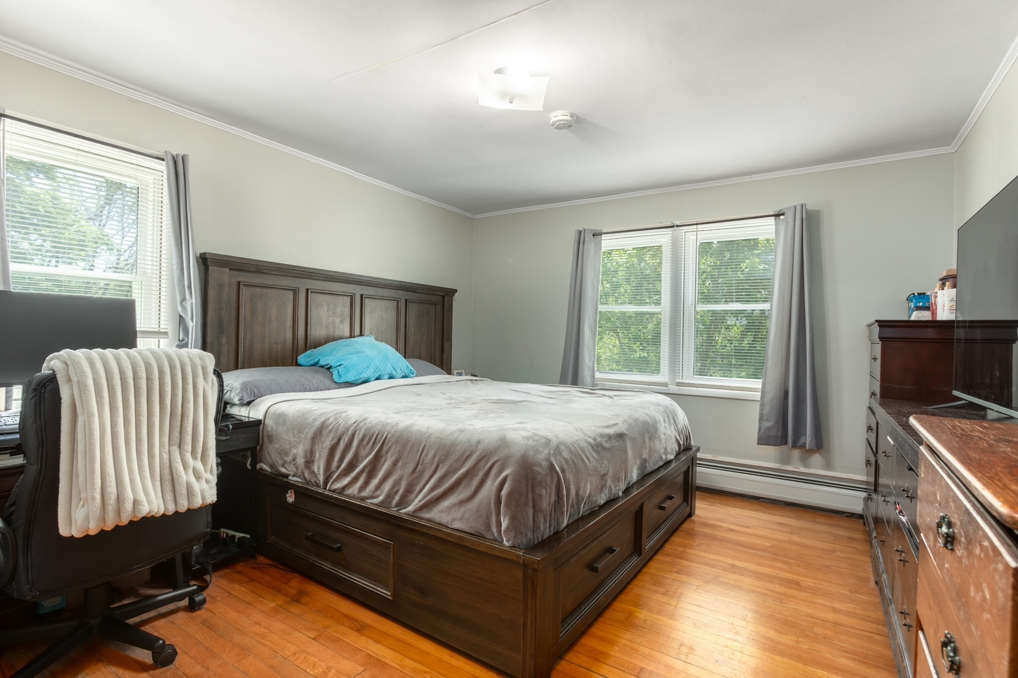 54 Charles St Property Photo 25
