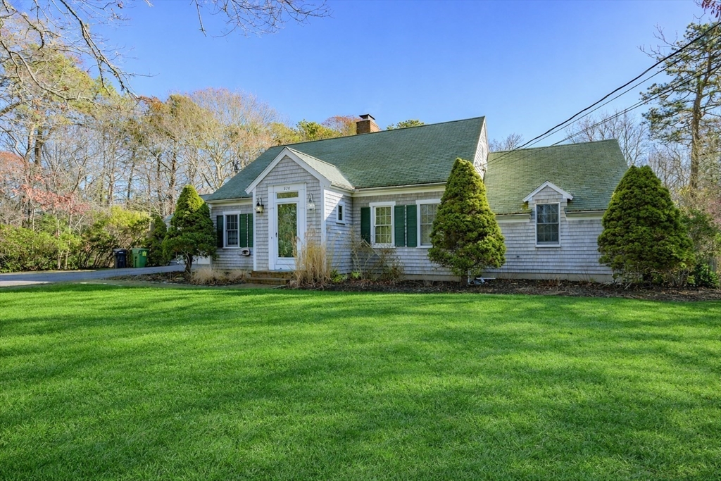 578 Huckins Neck Rd Property Photo 1