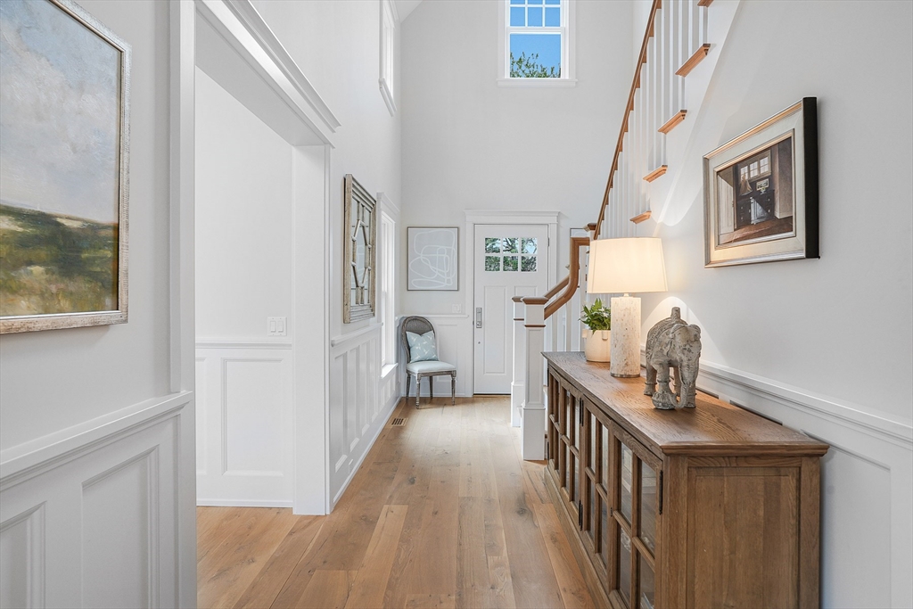 2 Noras Lane Property Photo 15