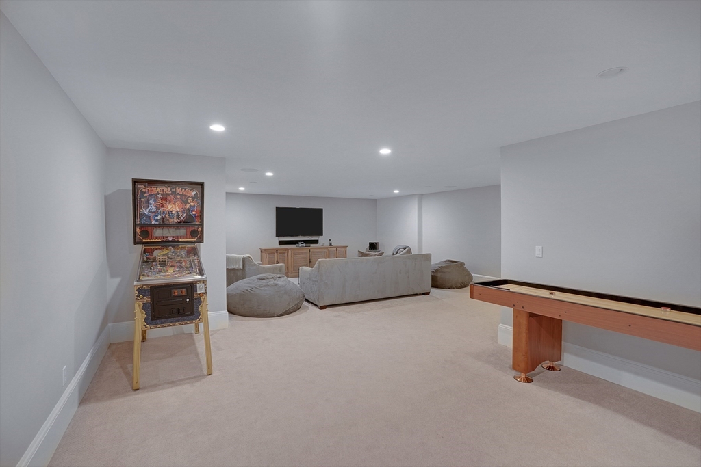 2 Noras Lane Property Photo 35