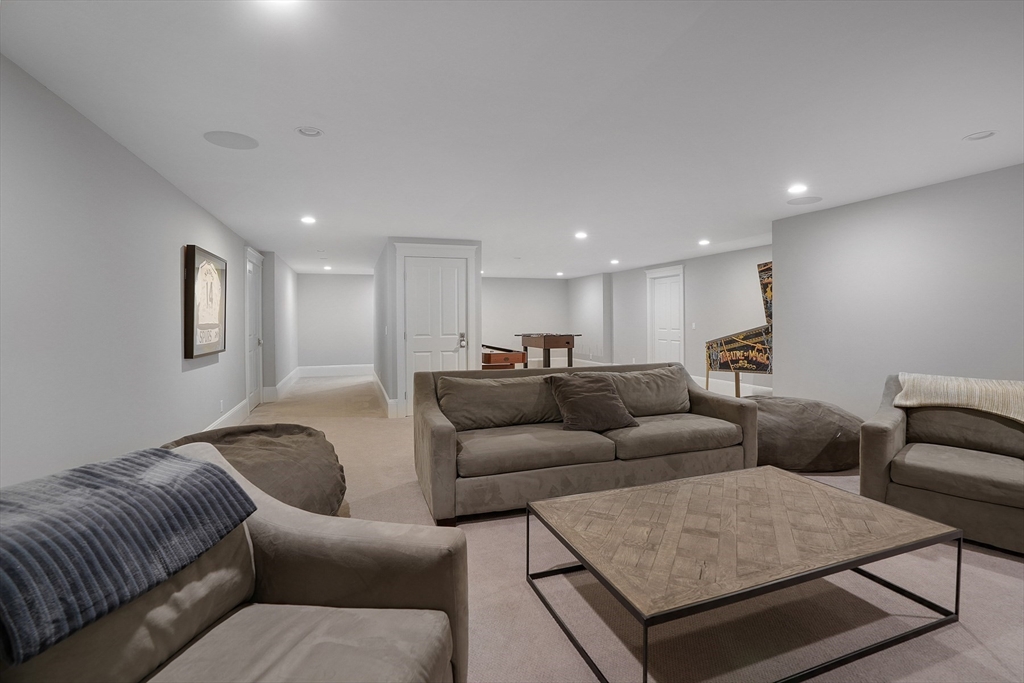2 Noras Lane Property Photo 37