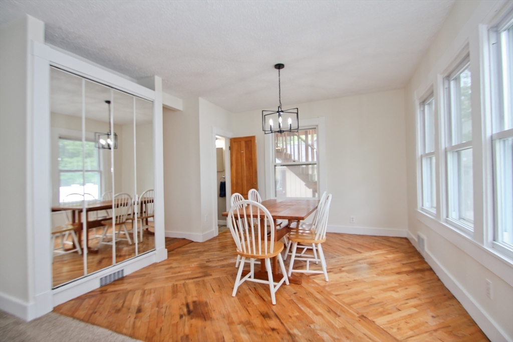 38 Virginia St Property Photo 8