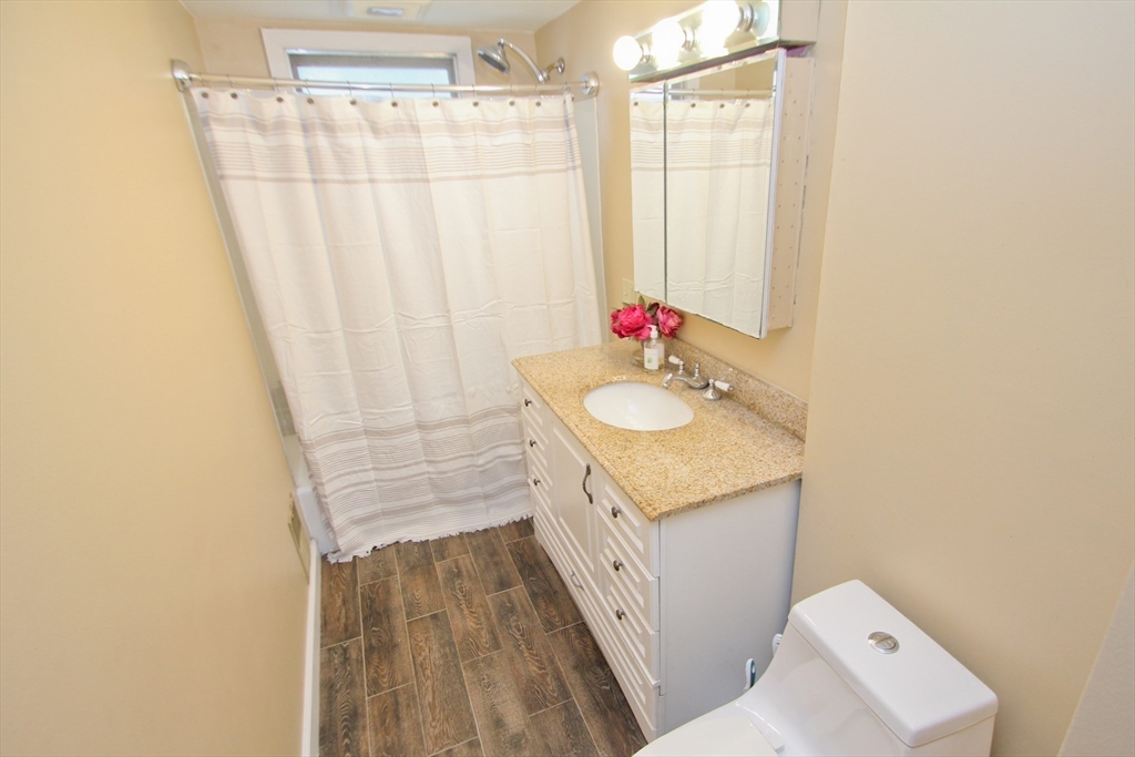 38 Virginia St Property Photo 19