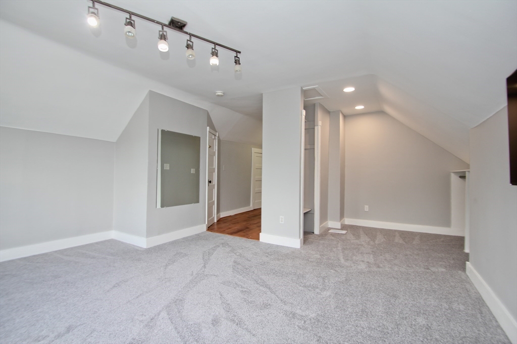 38 Virginia St Property Photo 25