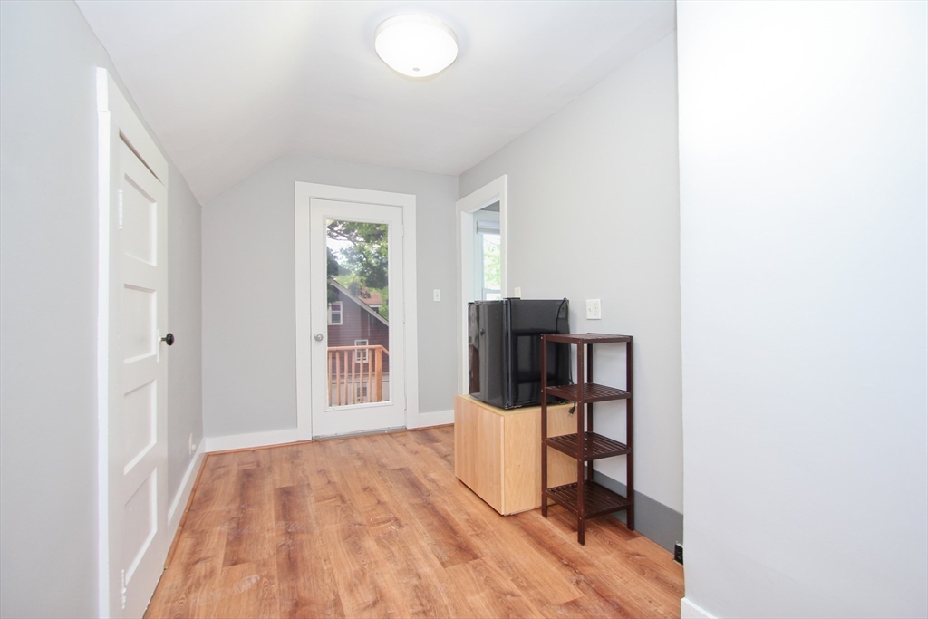 38 Virginia St Property Photo 26