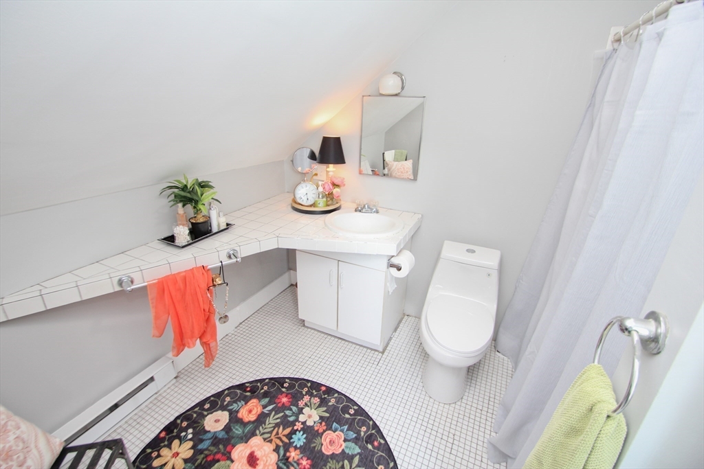 38 Virginia St Property Photo 28