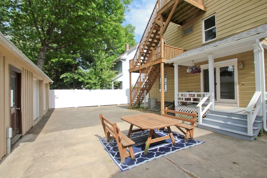 38 Virginia St Property Photo 33