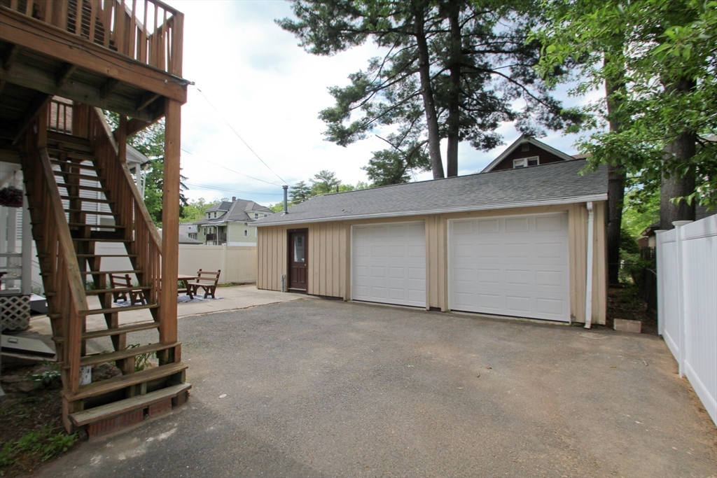 38 Virginia St Property Photo 34