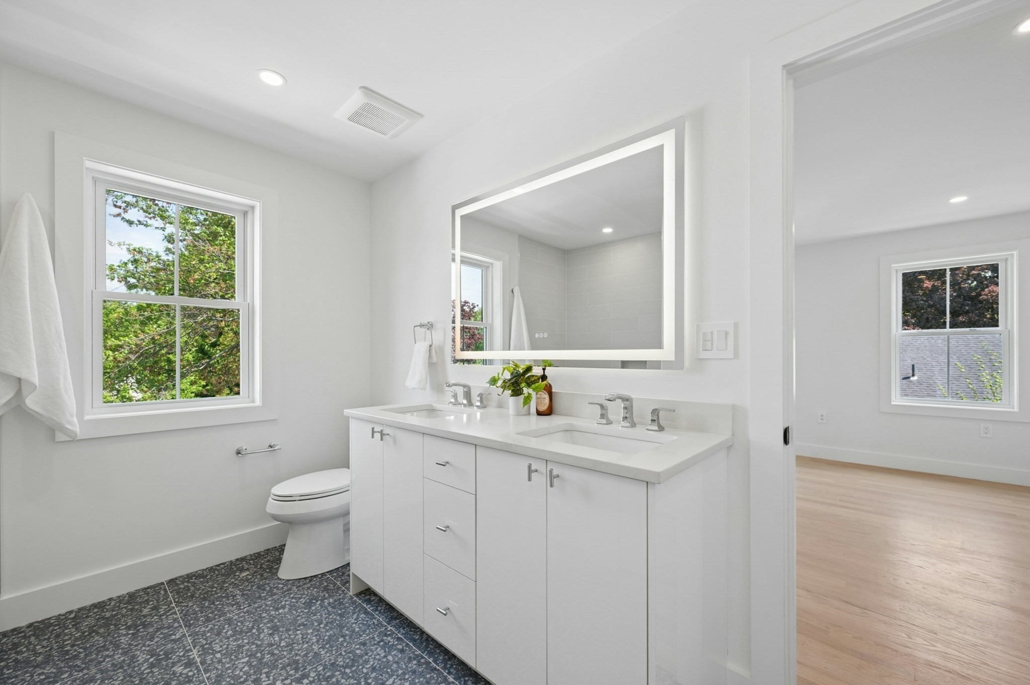 15 Calvin St Property Photo 26