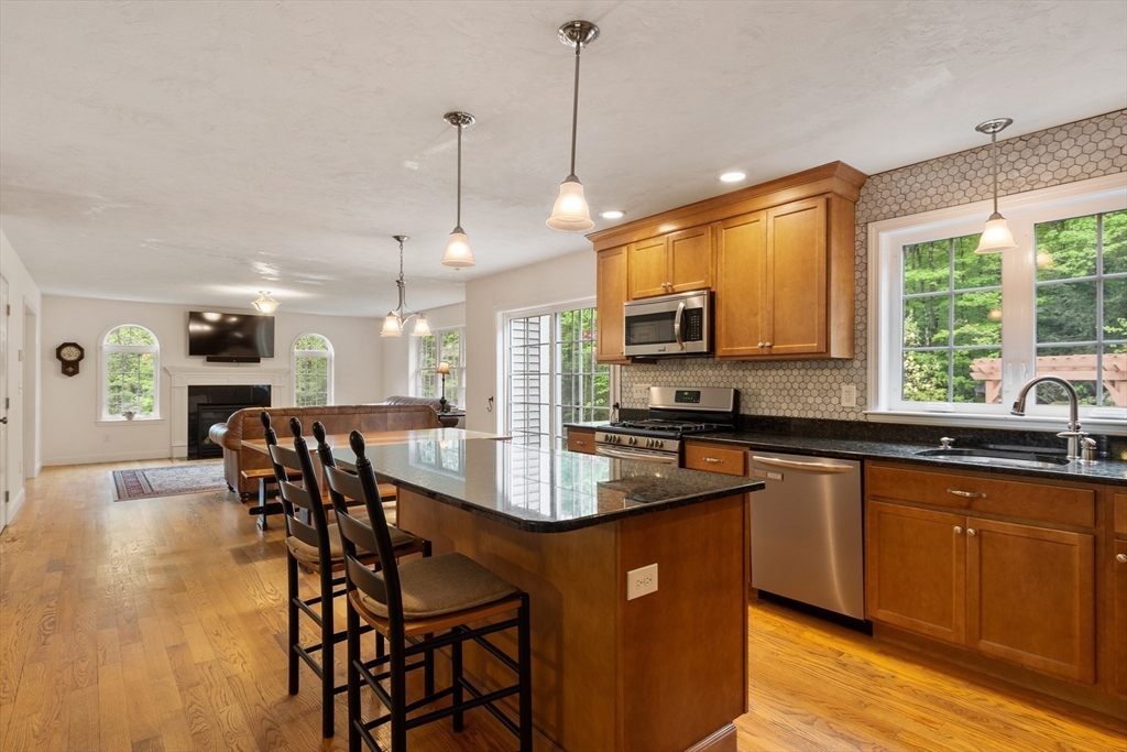 82 Lawrence Street Property Photo 8
