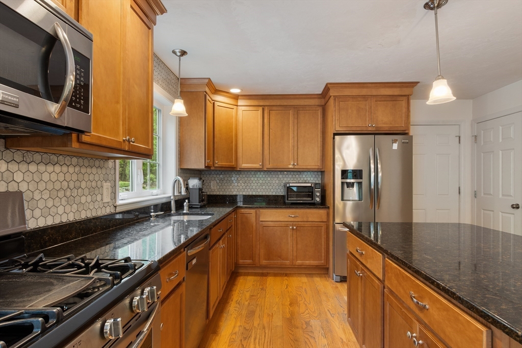 82 Lawrence Street Property Photo 10