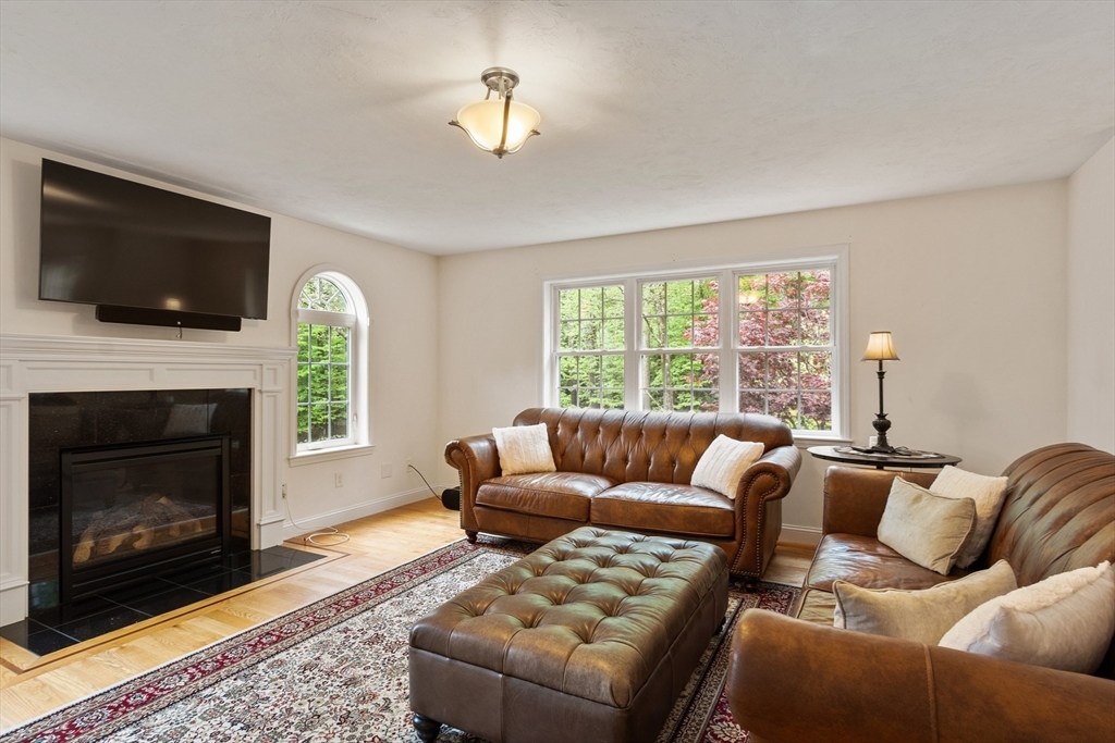 82 Lawrence Street Property Photo 16