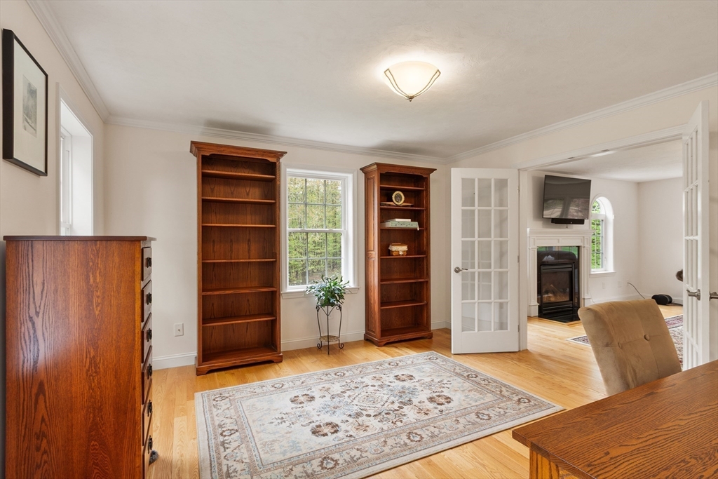 82 Lawrence Street Property Photo 17