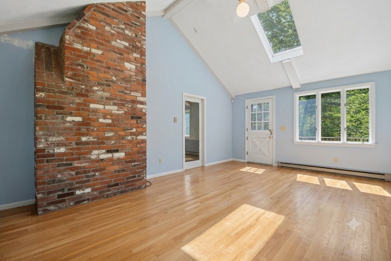 408 Whitney Street Property Photo 11