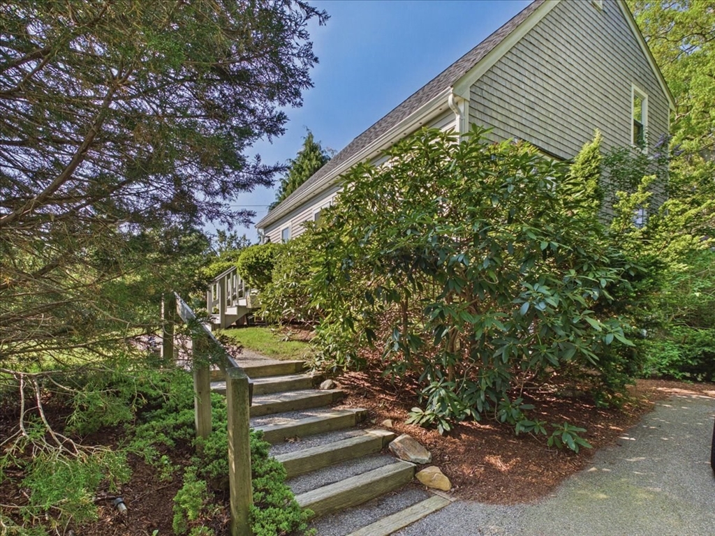 139 South St Property Photo 4