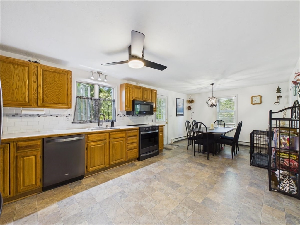 139 South St Property Photo 18