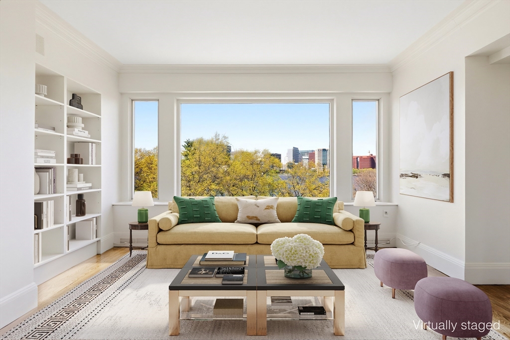 250 Beacon St # 10 Property Photo 3