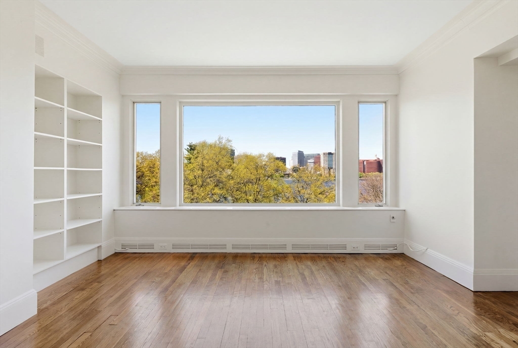 250 Beacon St # 10 Property Photo 10