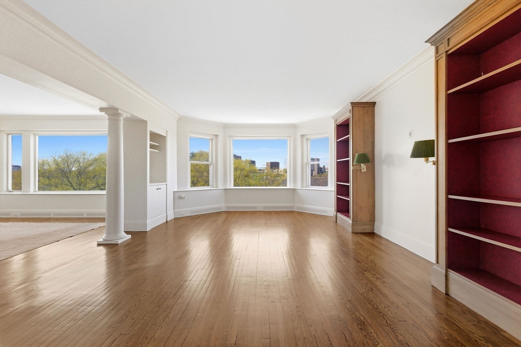 250 Beacon St # 10 Property Photo 14