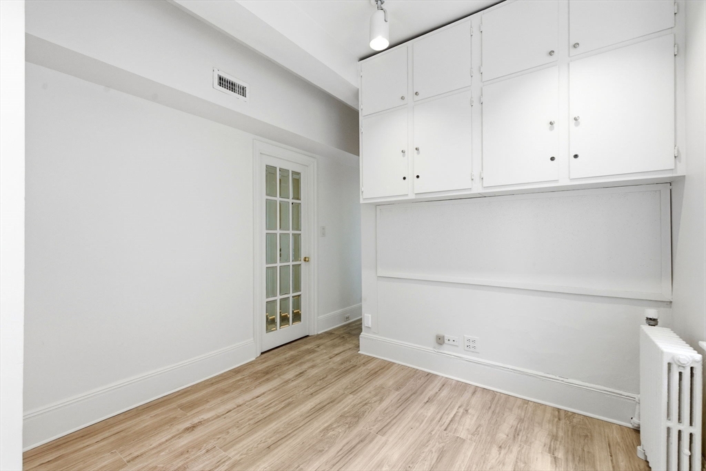 250 Beacon St # 10 Property Photo 24