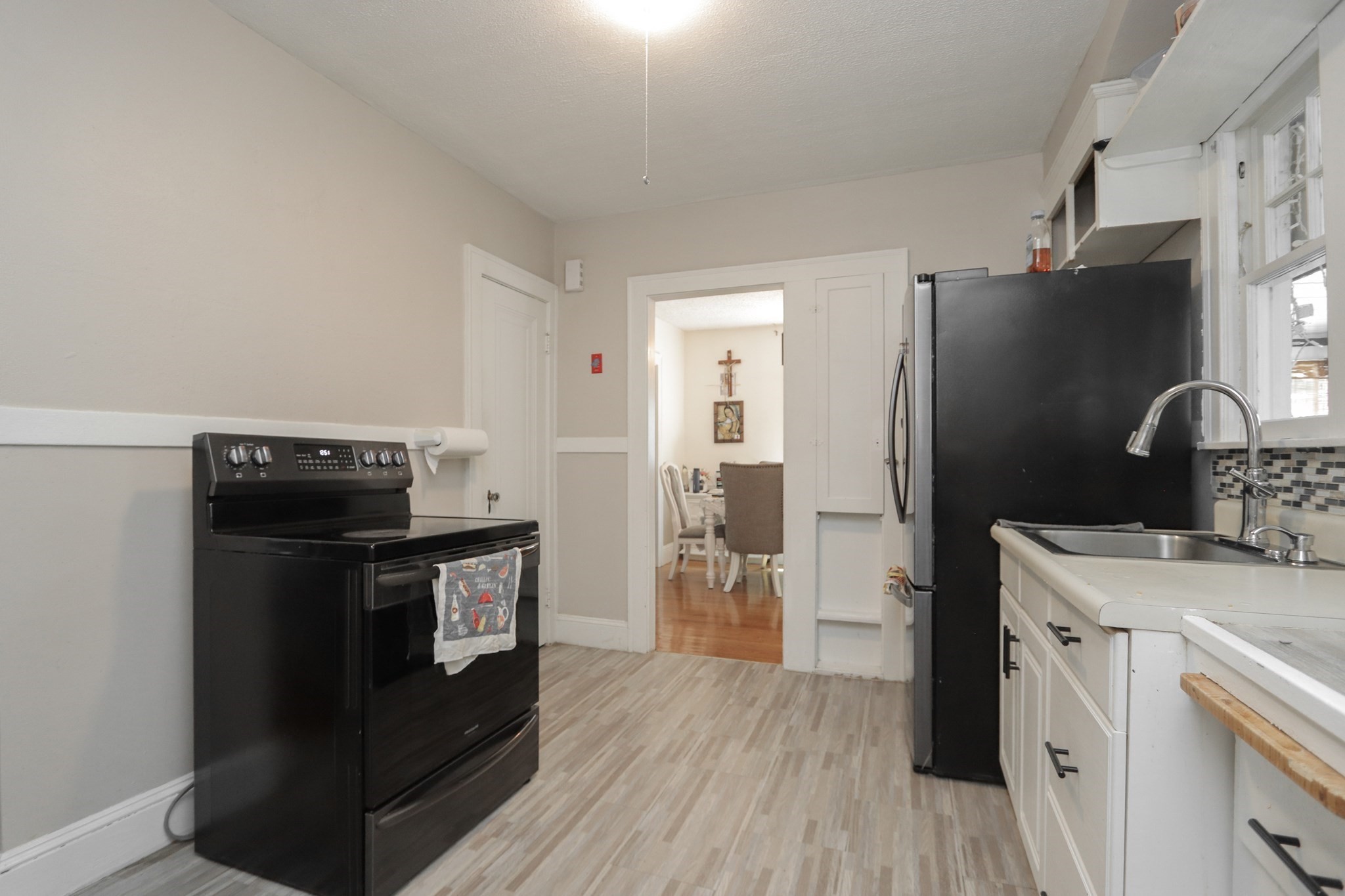 34 Preston St Property Photo 13