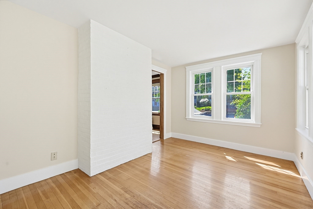 16 Ravenna Rd Property Photo 7