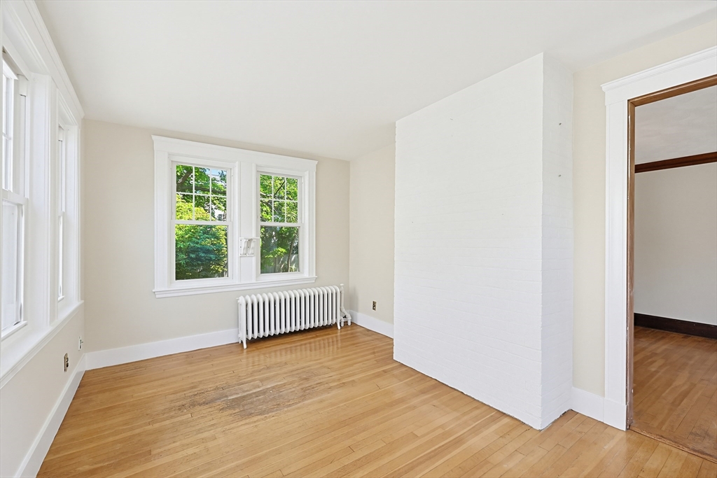 16 Ravenna Rd Property Photo 8