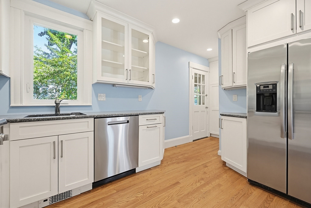 16 Ravenna Rd Property Photo 17
