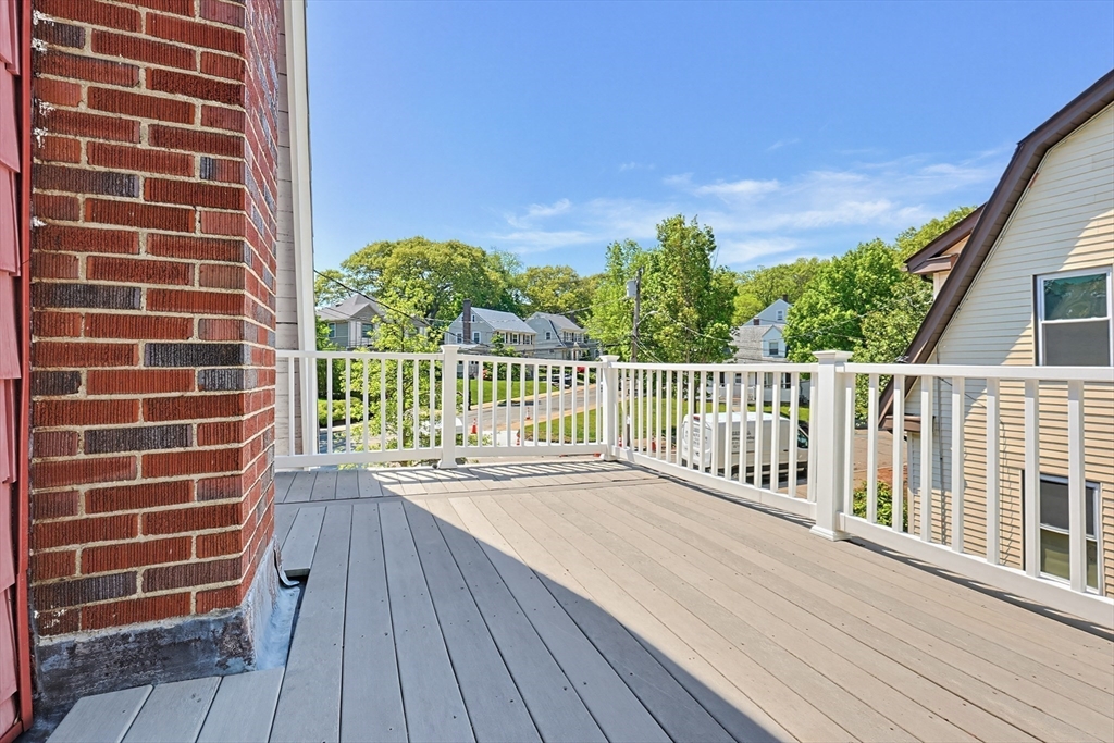 16 Ravenna Rd Property Photo 28