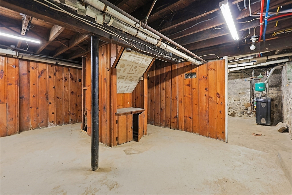 16 Ravenna Rd Property Photo 35