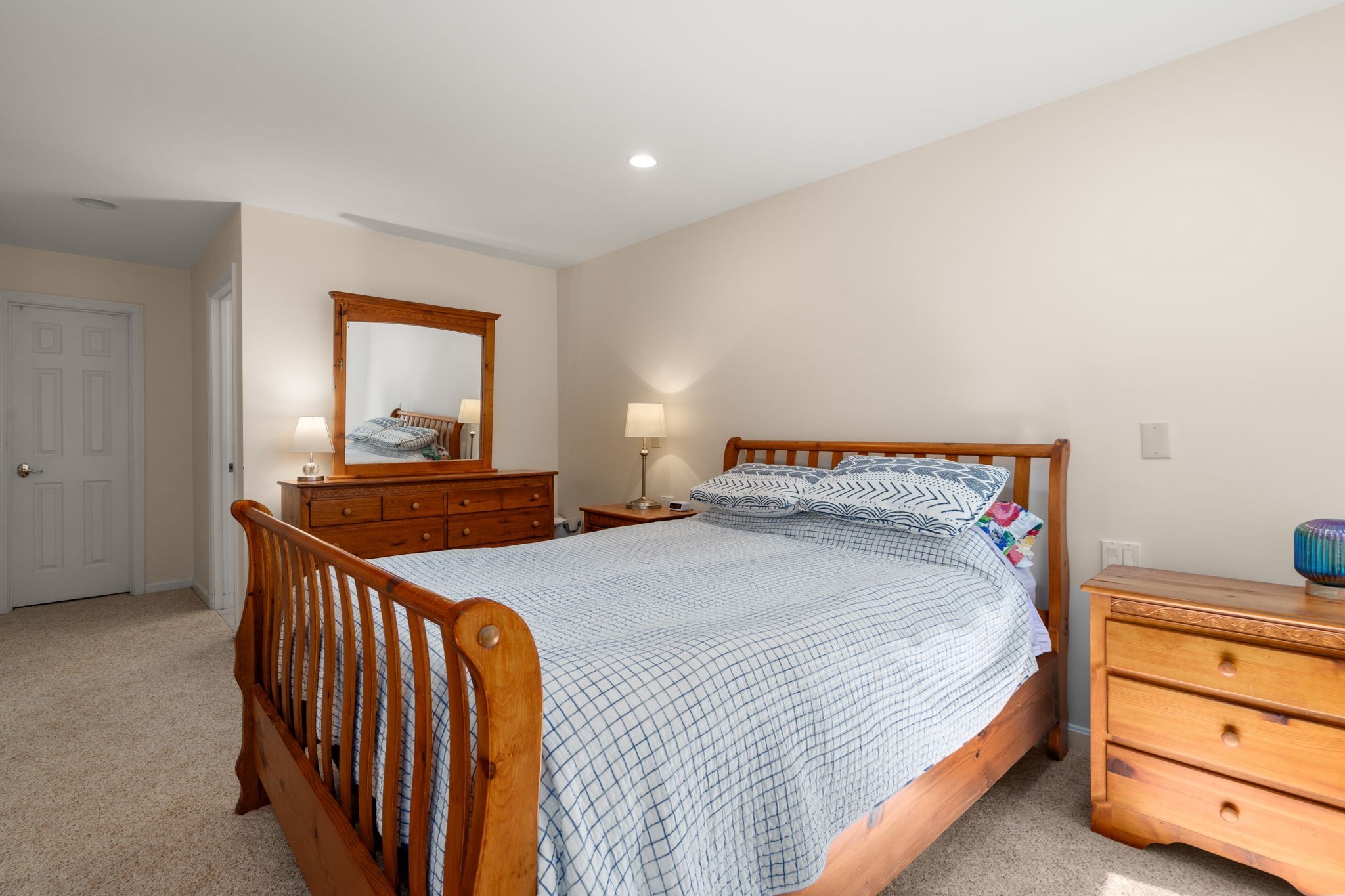 770 Salisbury St # J558 Property Photo 11