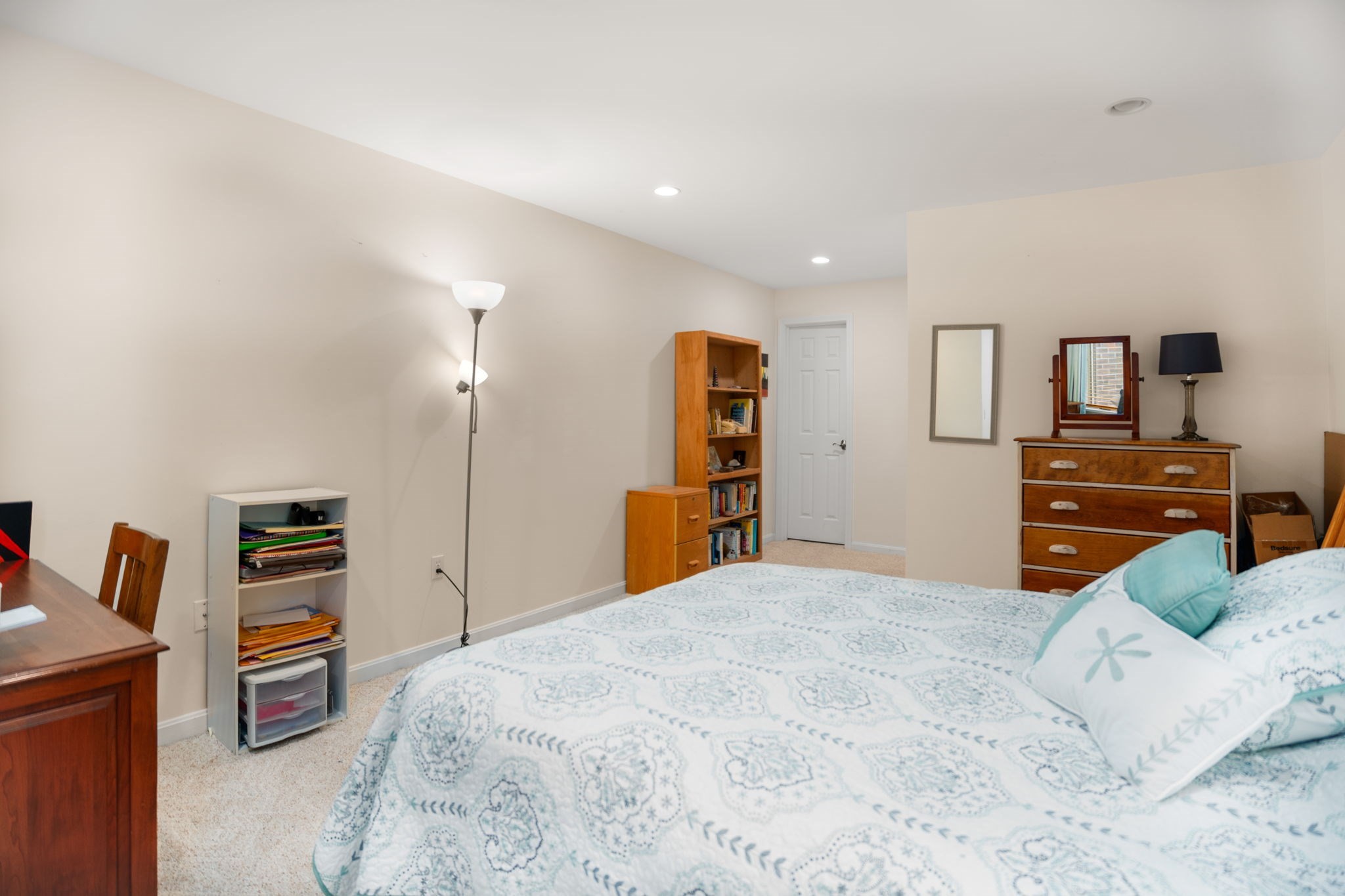 770 Salisbury St # J558 Property Photo 14