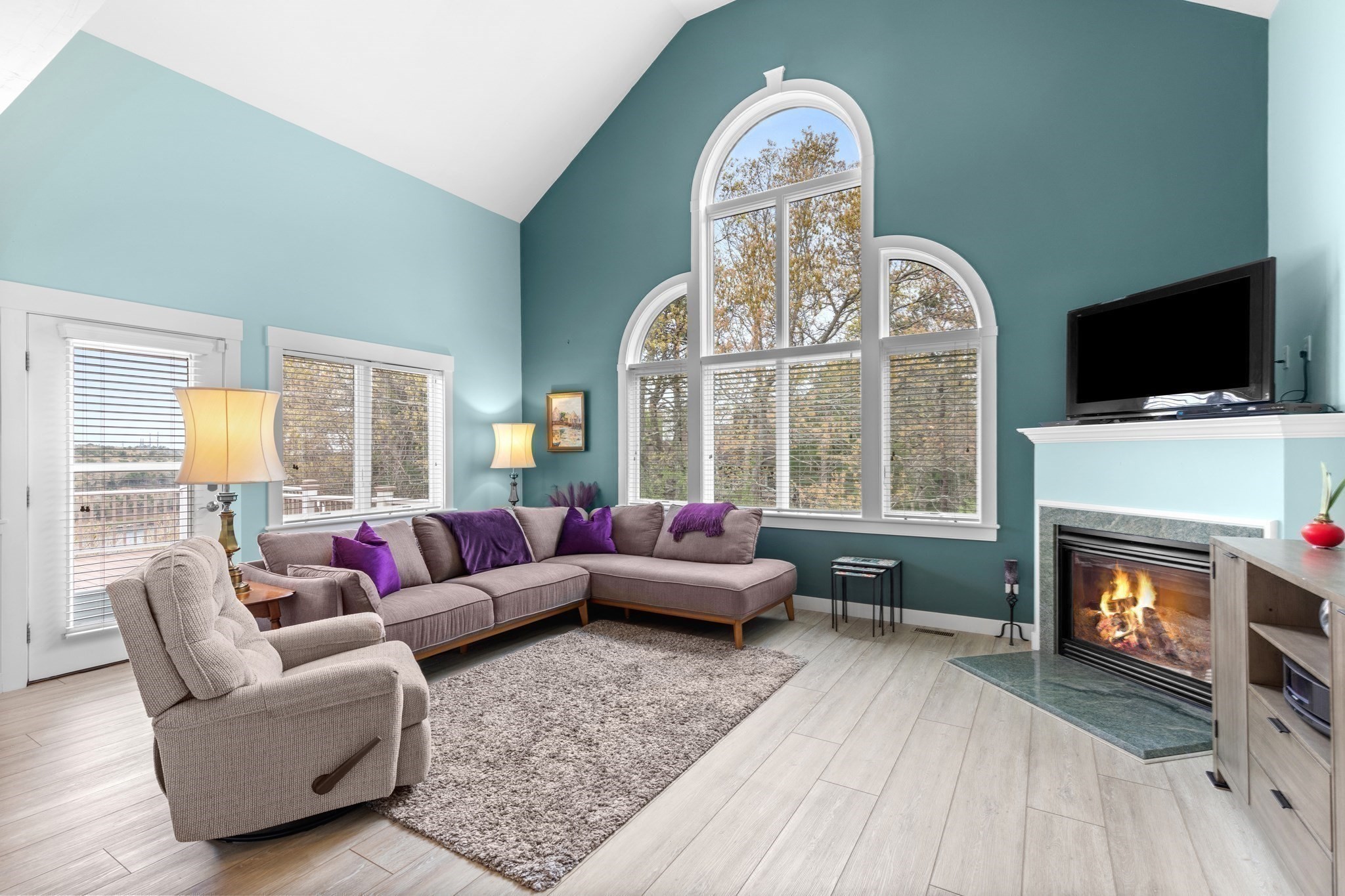 2 Beach Plum Ln Property Photo 9