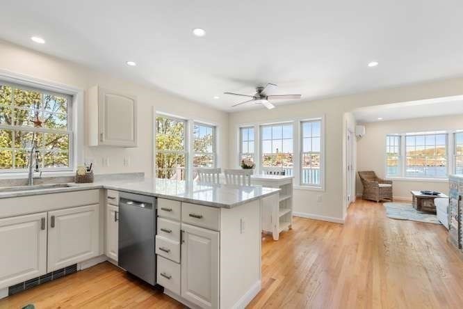 64 Rocky Neck Ave # B Property Photo 2
