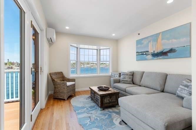 64 Rocky Neck Ave # B Property Photo 9
