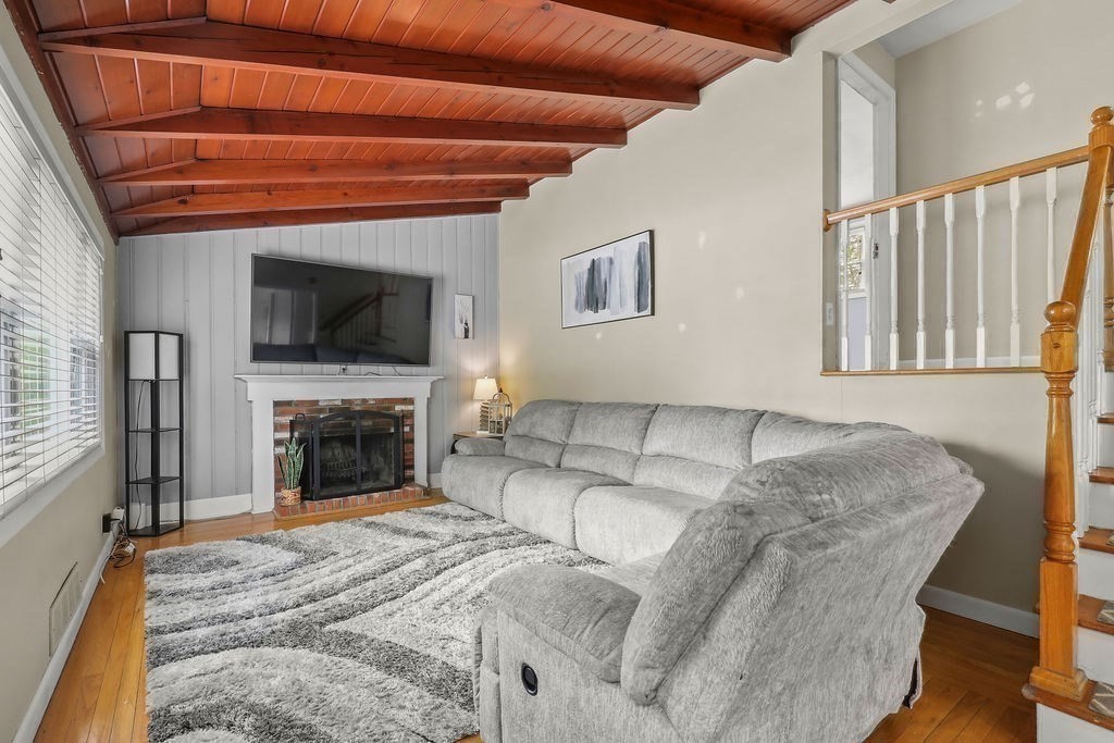 3 Willett Drive Property Photo 3