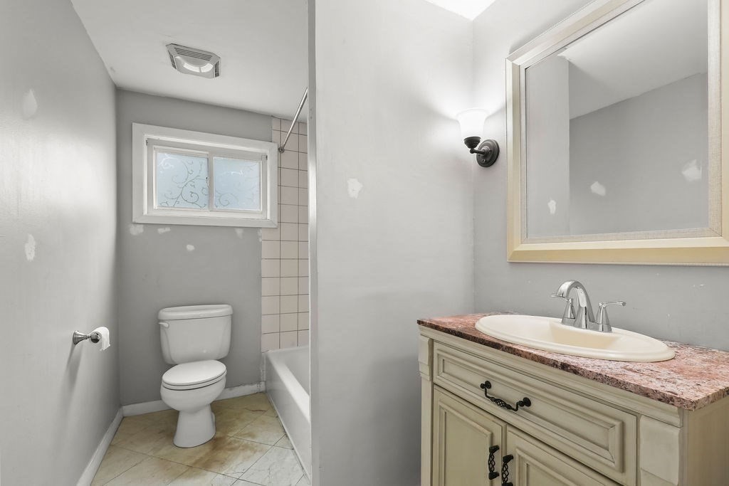 3 Willett Drive Property Photo 15