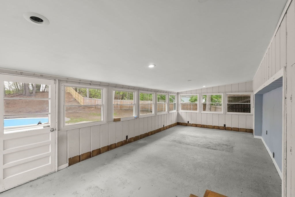 3 Willett Drive Property Photo 20